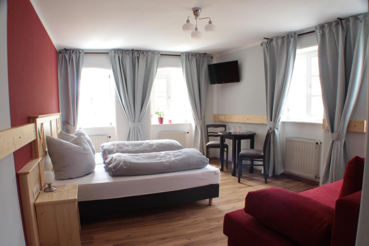 Zum Baren - Einfach Anders Hotel Mainbernheim Buitenkant foto